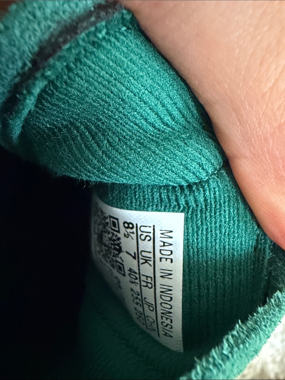 adidas Gazelle Platform Sneakers in Green and White with Gum Sole - Picture 4 of 6